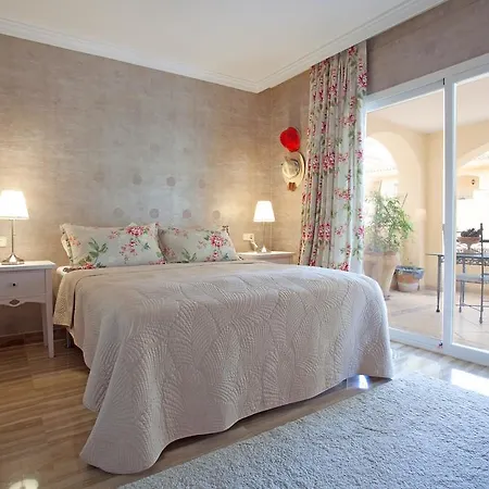 Hacienda Elviria Apartment *