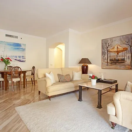 Hacienda Elviria דירה